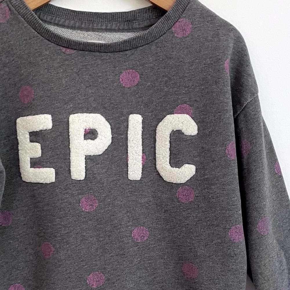 5/$30💥Gap EPIC Flocked Sweatshirt, Grey & Pink Polka Dots, Ribbed Cuffs,
